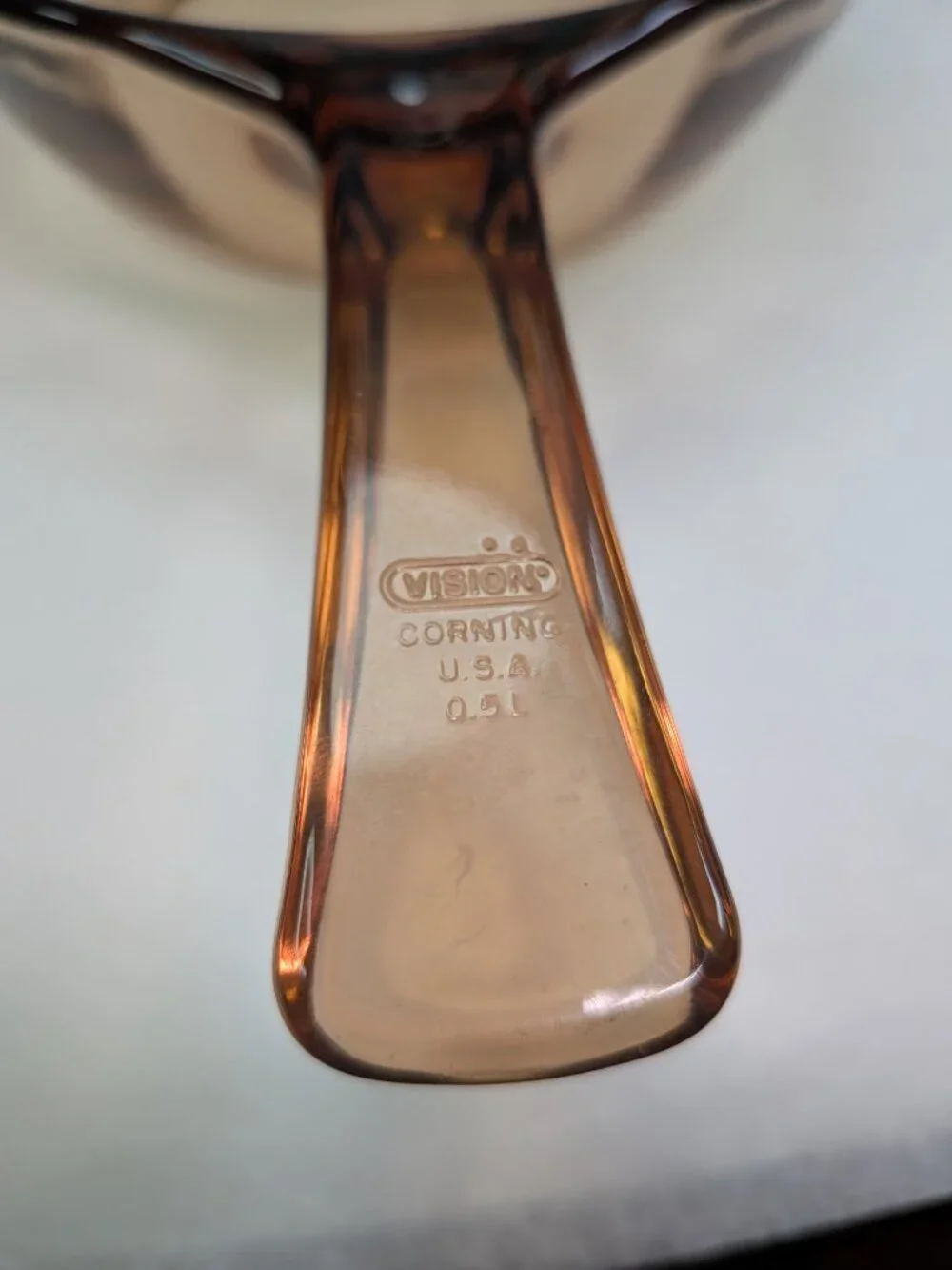 Vintage Visions Amber Glass 0.5L Saucepan & Lid Petit Pot V-0.5-B matching lid